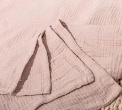 Hydrofiele Doek XL 120x120cm Zand - Luxueuze Kwaliteit - 100% Zacht Katoen - Hydrofiele Luiers - Swaddle - Inbakerdoek - Wikkeldeken- Omslagdoek Baby - Bad -Babyproducten 1200x1080 3