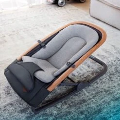 Maxi-Cosi Kori 2-in-1 Wipstoel - Essential Graphite -Babyproducten 1200x1200 1021