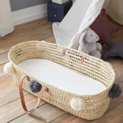Bamboe Ovaal Matras - 72x32 Cm | Mozesmand - Kinderwagen - Wieg | Zacht Aanvoelend | 4 Cm Dik | Afneembare Hoes | Oeko-Tex® | EU-product -Babyproducten 1200x1200 1292