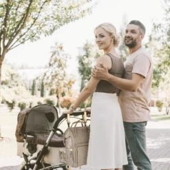 LifeGoods Luiertas Rugzak - Incl. Buggy En Kinderwagen Haken - Complete Set - 23.8 L - Grijs 14 LifeGoods Luiertas Rugzak - Incl. Buggy En Kinderwagen Haken - Complete Set - 23.8 L - Grijs -Babyproducten 1200x1200 240