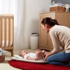 Tommee Tippee Simplee Sangenic Luieremmer, Milieuvriendelijker Systeem, Inclusief 1 Navulcassette Met Duurzaam Geproduceerde Antibacteriële GREENFILM, Grijs 16 Tommee Tippee Simplee Sangenic Luieremmer, Milieuvriendelijker Systeem, Inclusief 1 Navulcassette Met Duurzaam Geproduceerde Antibacteriële GREENFILM, Grijs -Babyproducten 1200x1200 784