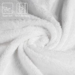 Navaris Badcape Met Capuchon Voor Baby - Set Met Badcape En Washandje - 100% Bamboe - Voor Baby's Van 0-12 Maanden - Oeko-tex Gecertificeerd - Schaap -Babyproducten 1200x1200 833