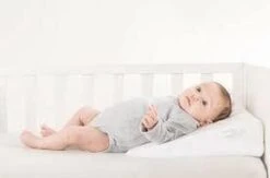 Doomoo Basics Hellend Kussen - Reflux Kussen - Rest Easy Small -Babyproducten 1200x791 3