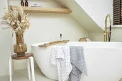 Meyco X Mrs.Keizer Louis Hydrofiele Doeken - 3-pack - Grijs - 70x70cm 10 Meyco X Mrs.Keizer Louis Hydrofiele Doeken - 3-pack - Grijs - 70x70cm -Babyproducten 1200x800 126