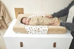 SwaddleMeyco Inbakerdoek Uni - Sand - 0-3 Maanden -Babyproducten 1200x800 246