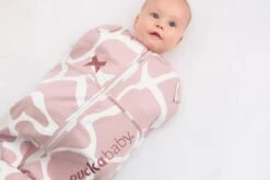 Puckababy Inbakerslaapzak Original Mini 3-6 Maanden - Giraph Candy 16 Puckababy Inbakerslaapzak Original Mini 3-6 Maanden - Giraph Candy -Babyproducten 1200x800 314