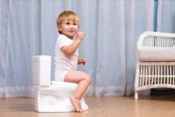 Casteleyn - Plaspotje - WC Potje - Toilet Trainer - Kinder Toilet - Met Geluid - Tot 21KG - Wit 29 Casteleyn - Plaspotje - WC Potje - Toilet Trainer - Kinder Toilet - Met Geluid - Tot 21KG - Wit -Babyproducten 1200x800 78