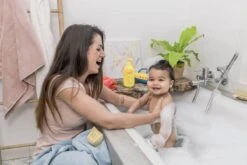 Zwitsal Baby Shampoo - 3 X 400 Ml - Voordeelverpakking 17 Zwitsal Baby Shampoo - 3 X 400 Ml - Voordeelverpakking -Babyproducten 1200x800 87