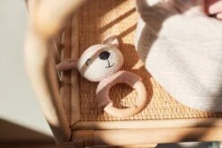 Jollein Bijtring Deer - Pale Pink -Babyproducten 1200x800 9