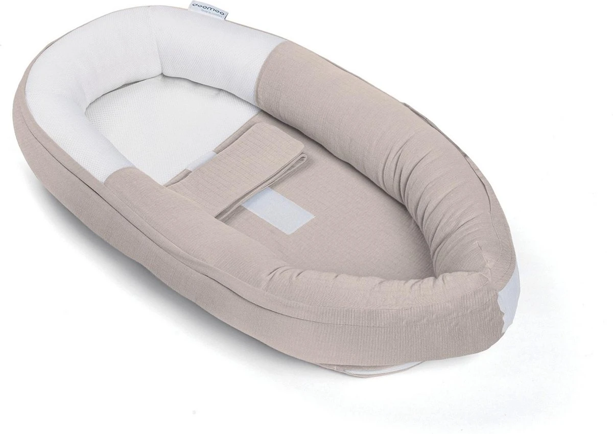 Doomoo Cocoon - Babynestje - Organisch Katoen - 74 X 46 Cm - Tetra Jersey Sand 3 Doomoo Cocoon - Babynestje - Organisch Katoen - 74 X 46 Cm - Tetra Jersey Sand