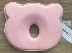 MINIIYOU® Orthopedisch Baby Hoofdkussen Roze - Plat Hoofd - Katoen - Traagschuim Vulling -Babyproducten 1200x900 90