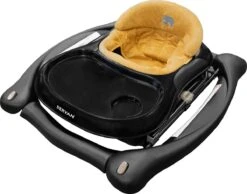 Deryan Luxe Loopstoel - Schommelfunctie - Inclusief Speelset En Dienblad - Zwart/Nougat 21 Deryan Luxe Loopstoel - Schommelfunctie - Inclusief Speelset En Dienblad - Zwart/Nougat -Babyproducten 1200x941 2