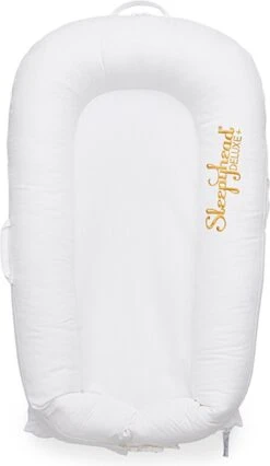 DockAtot (voormalig Sleepyhead) Babynestje Deluxe+ Pristline White -Babyproducten 695x1200
