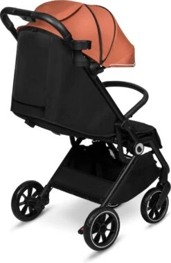 Lionelo Buggy Cloe - Kinderwagen Premium + - Tot 22 Kg - Verstelbare Rugleuning - 5-punts Veiligheidsgordels - Grote Zwenkwielen - Klamboe - Bekerhouder - Lichtgewicht - Compact - Waterdicht -Babyproducten 781x1200 3