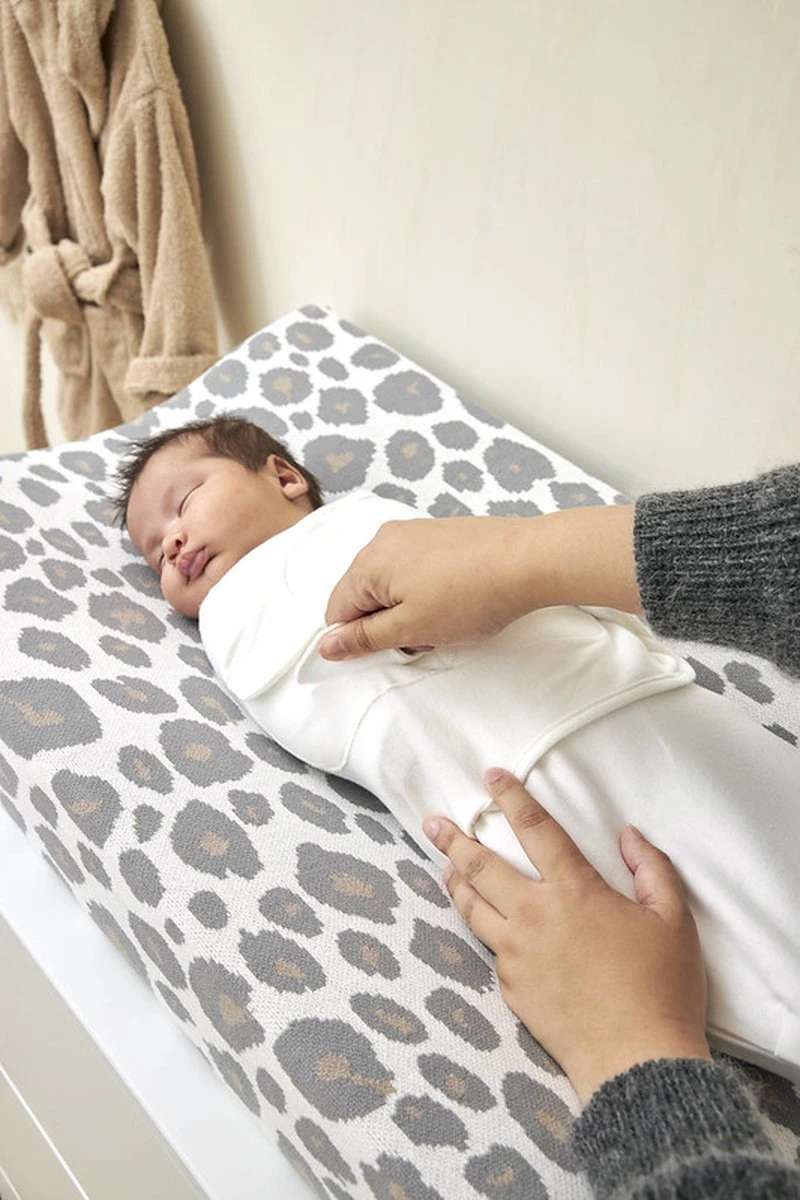 SwaddleMeyco Inbakerdoek Uni - Offwhite - 0-3 Maanden 7 SwaddleMeyco Inbakerdoek Uni - Offwhite - 0-3 Maanden - Afbeelding 5