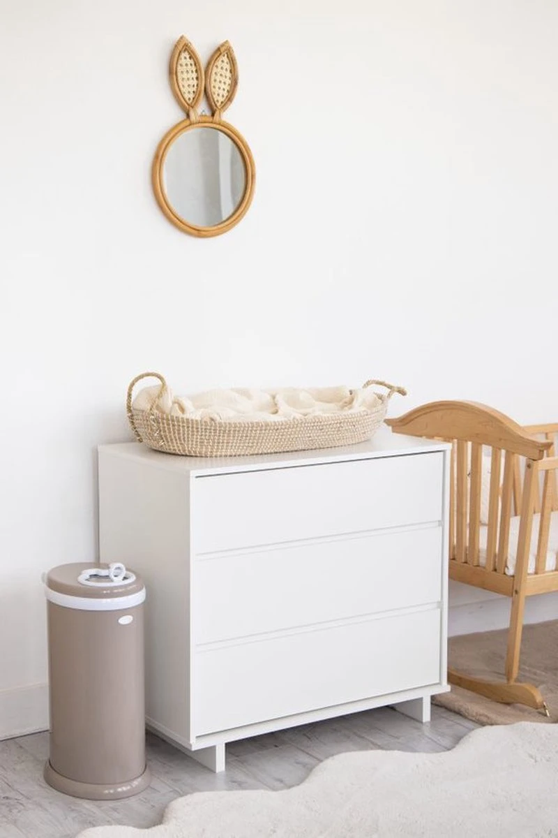 Ubbi® Ubbi Luieremmer - Taupe - Metaal - Geurloos 4 Ubbi® Ubbi Luieremmer - Taupe - Metaal - Geurloos - Afbeelding 2