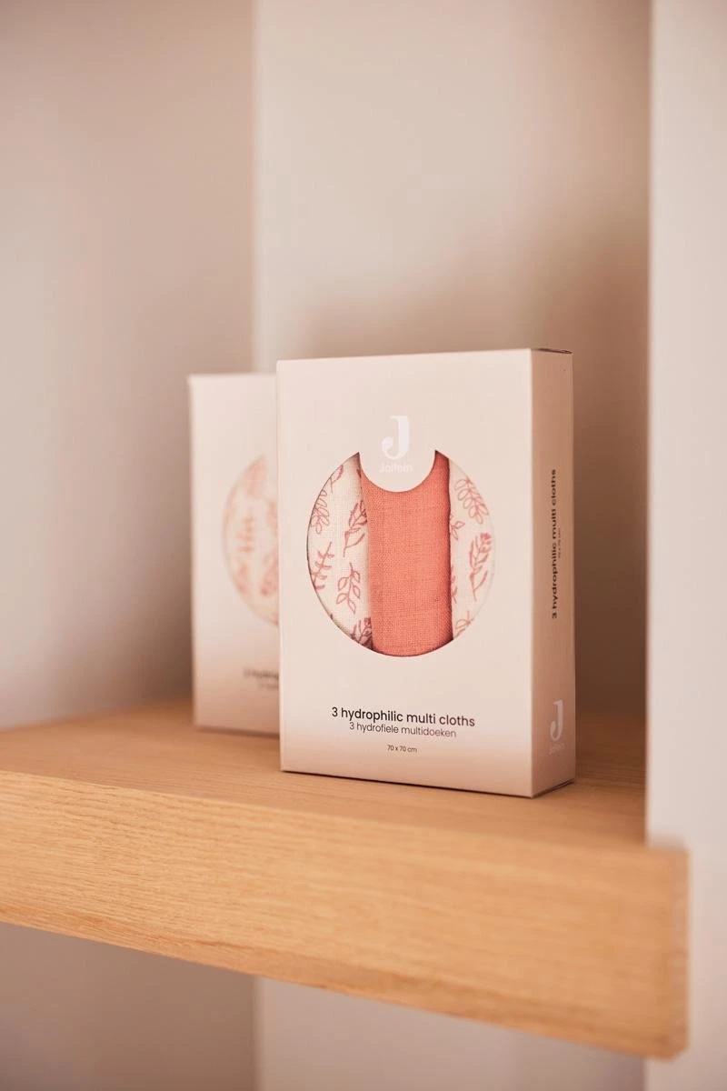 Jollein Hydrofiel Multidoek Meadow 70x70cm - Rosewood - 3 Stuks 11 Jollein Hydrofiel Multidoek Meadow 70x70cm - Rosewood - 3 Stuks - Afbeelding 9