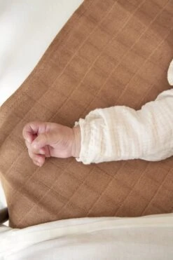 Meyco Mini Panther Hydrofiele Doeken - 3-pack - Toffee - 70x70cm -Babyproducten 800x1200 91