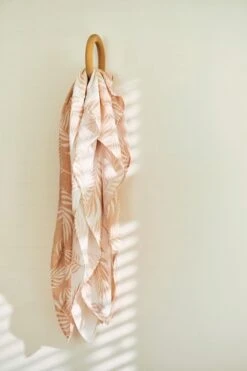 Jollein Hydrofiel Multidoek Nature 115x115cm - Pale Pink - 2 Stuks 21 Jollein Hydrofiel Multidoek Nature 115x115cm - Pale Pink - 2 Stuks -Babyproducten 800x1200 97