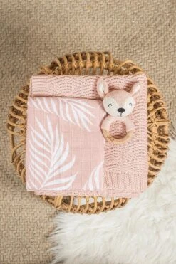 Jollein Hydrofiel Multidoek Nature 115x115cm - Pale Pink - 2 Stuks 23 Jollein Hydrofiel Multidoek Nature 115x115cm - Pale Pink - 2 Stuks -Babyproducten 800x1200 98