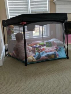 Deryan Draagbare Kinderbox - Zwart - Vaste Matrasbodem - Reisbox - Campingbedje 29 Deryan Draagbare Kinderbox - Zwart - Vaste Matrasbodem - Reisbox - Campingbedje -Babyproducten 902x1200